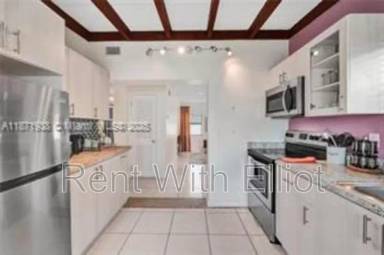Main picture of 1704 Rodman St