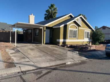 Main picture of 2012 Ullom Dr