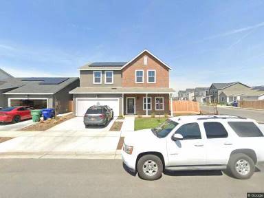 Main picture of 2572 W Claridge Way