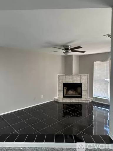 Main picture of 3228 W Glendale Ave
