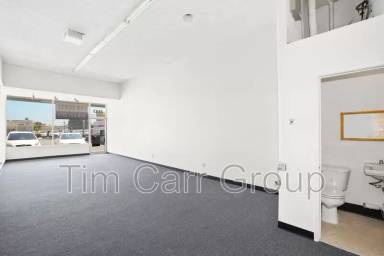 Main picture of 8103 Bolsa Ave