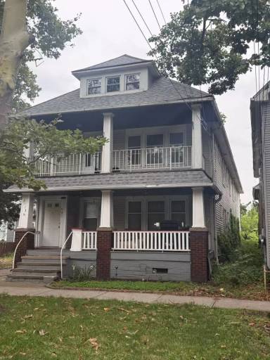 Main picture of 2109-2113 W. 11th St.