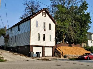 Main picture of 1213 N 13th St