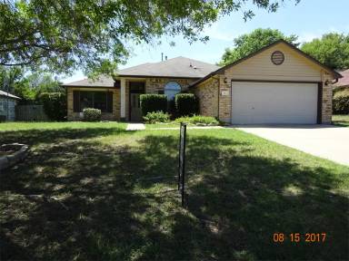 Main picture of 612 Arapaho Dr