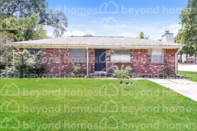Main picture of 101 Gilbert Dr