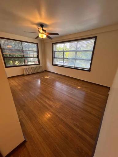 Main picture of Montlake Apartments