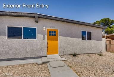 Main picture of 3692 Lanai Ave