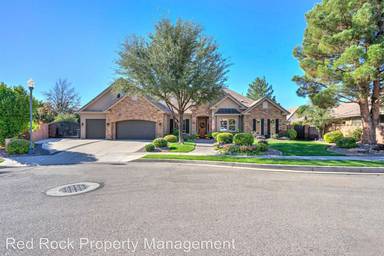 Main picture of 1765 W 70 South Cir