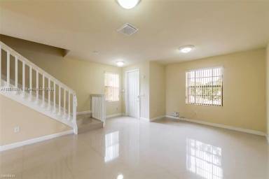 Main picture of 8849 W 35th Ln