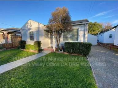Main picture of 164 N Murphy Ave