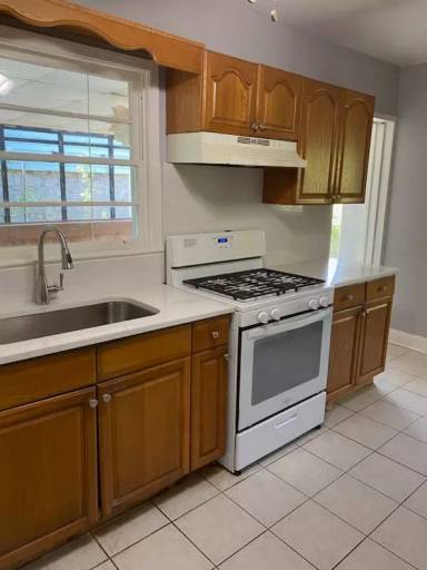 Main picture of 3383 Glenwood Rd