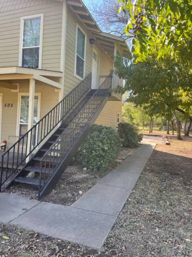 Main picture of 505 N 8th St