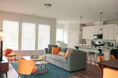 Main picture of 1001 Canary Pepper Dr