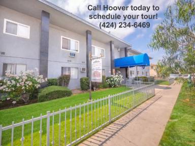Main picture of 7253 Variel Ave