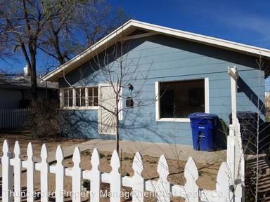 Main picture of 211 Harvard Dr SE