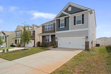 Main picture of 109 Longleaf Dr