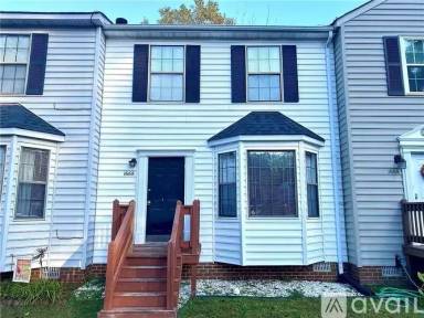 Main picture of 1600 Skiffes Creek Cir