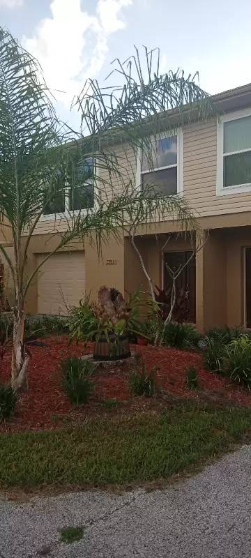 Main picture of 2033 McMullen Ave