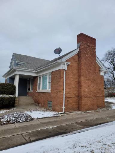 Main picture of 4143 Johnson Ave