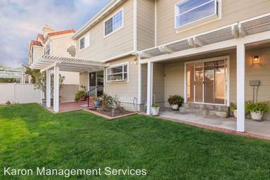 Main picture of 3006 Green Ln