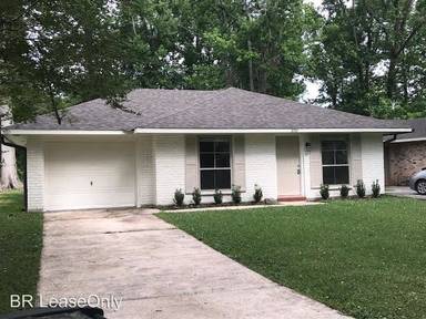 Main picture of 2722 Plaza Dr