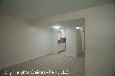 Main picture of 7209 SW 45th Pl