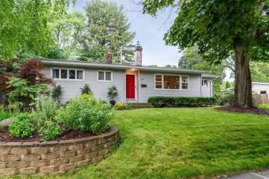Main picture of 434 Mineau Pkwy