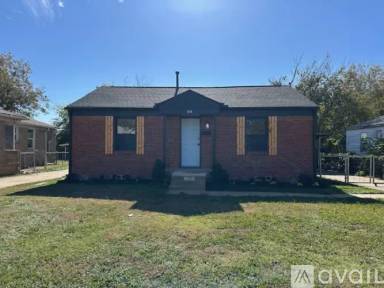 Main picture of 314 E Ercoupe Dr