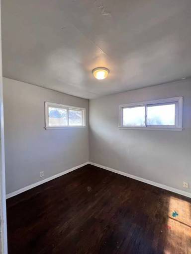 Main picture of 5915-5917 N 65th St