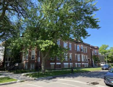 Main picture of 5111 W Ferdinand St