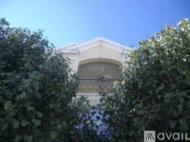 Main picture of 1204 Columbus St