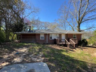 Main picture of 4195 Macedonia Rd