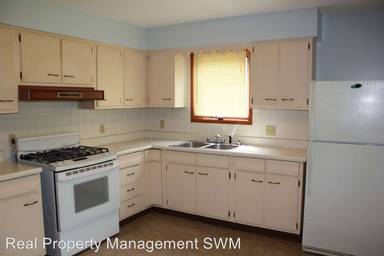 Main picture of 7193 Little Paw Paw Lake Rd