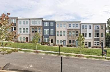 Main picture of 303 Skylar Ter SE