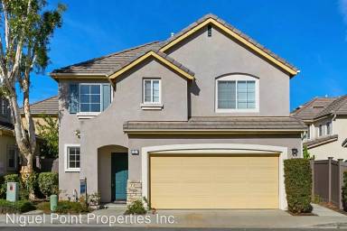 Main picture of 25 Bloomfield Ln