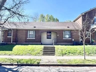 Main picture of 21 College Ct