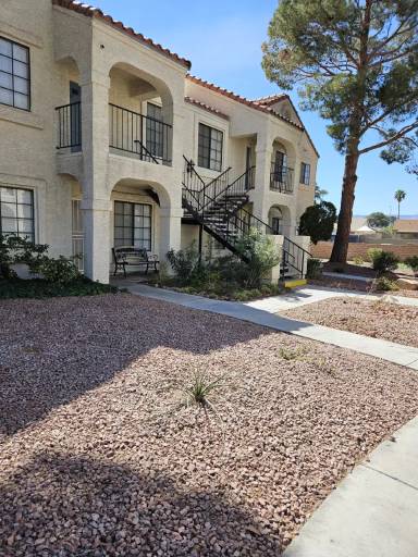Main picture of 4713 Nara Vista Way