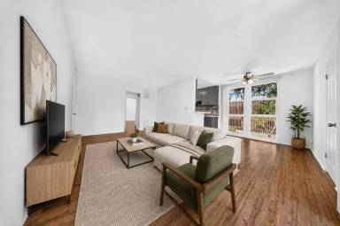 Main picture of 9030 Harratt St