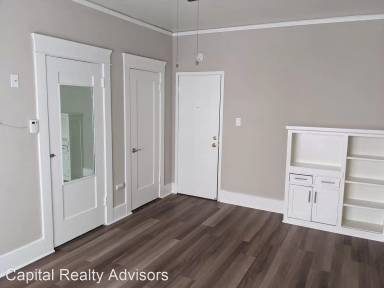 Main picture of 40 Alamitos Ave