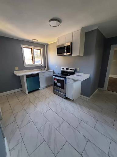 Main picture of 12 Autumn St