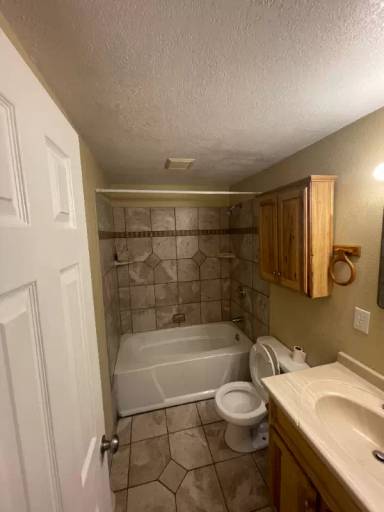 Main picture of 1075 Winona Dr