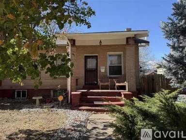 Main picture of 371 S Franklin St