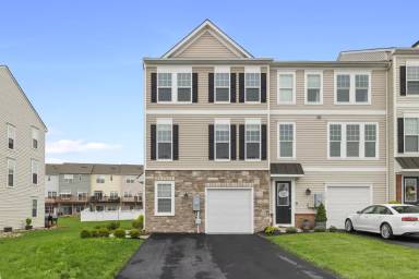 Main picture of 113 Keller Ct