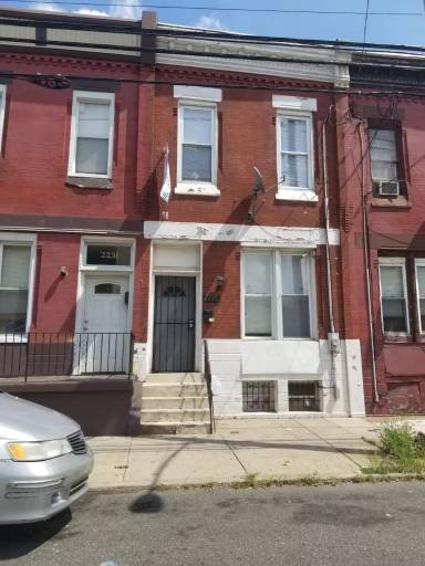 Main picture of 2225 N 17th St