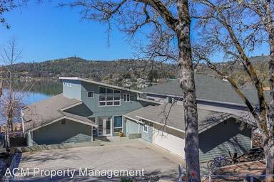 Main picture of 13745 Ginger Loop