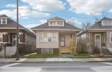 Main picture of 1329 W 71st St