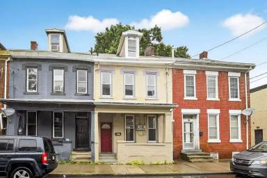 Main picture of 919 Mifflin St