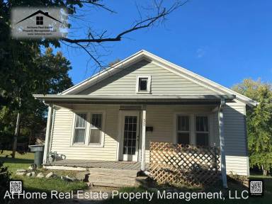 Main picture of 513 E 9th St