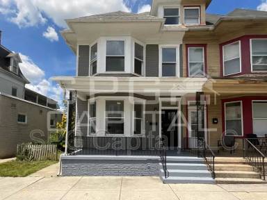 Main picture of 631 Wallace St