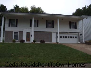Main picture of 2700 Sue Ln NW